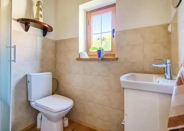 1 Bedroom Awesome In Feriehus Wejherowo